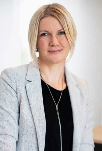 Okal - Frau Sharon  Wunderlich Okal - Frau Sharon  Wunderlich